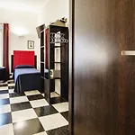 לינה וארוחת בוקר Old Kitchen Vatican 4*